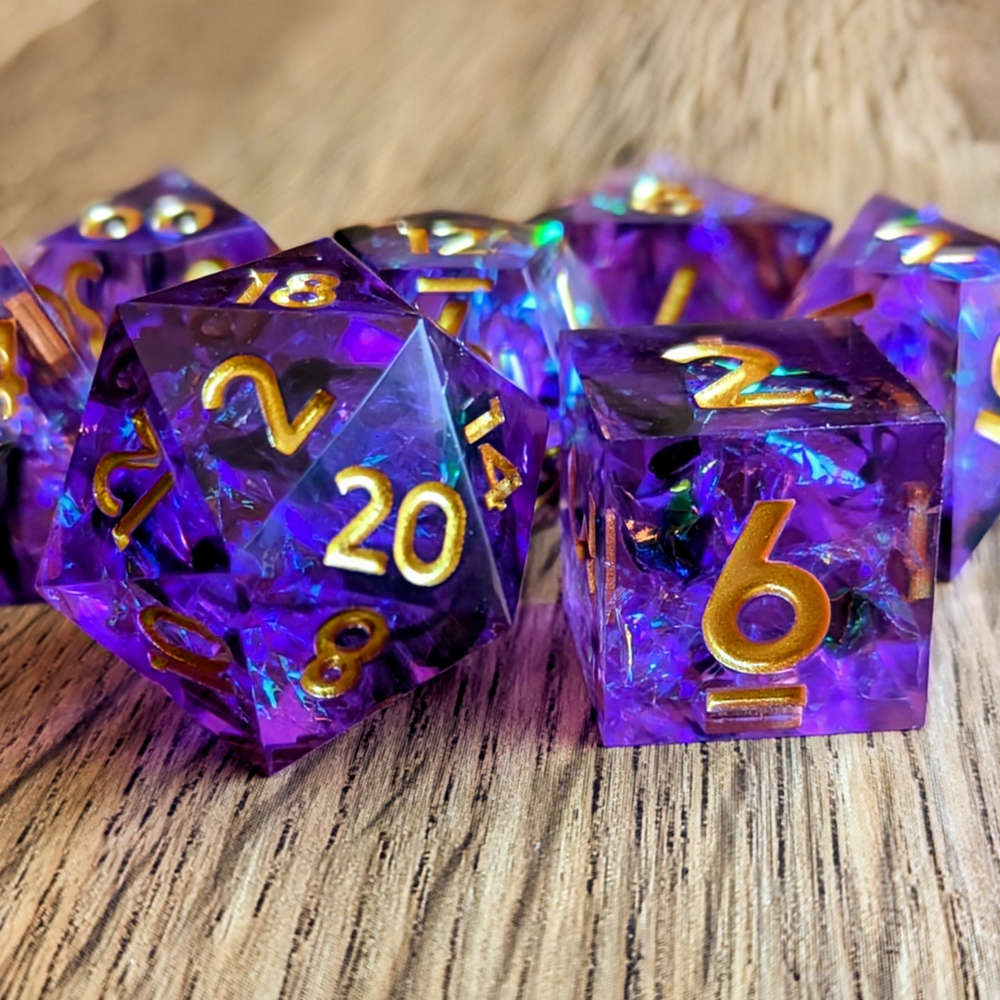 Amethyst Obscura Sharp Edge Dice