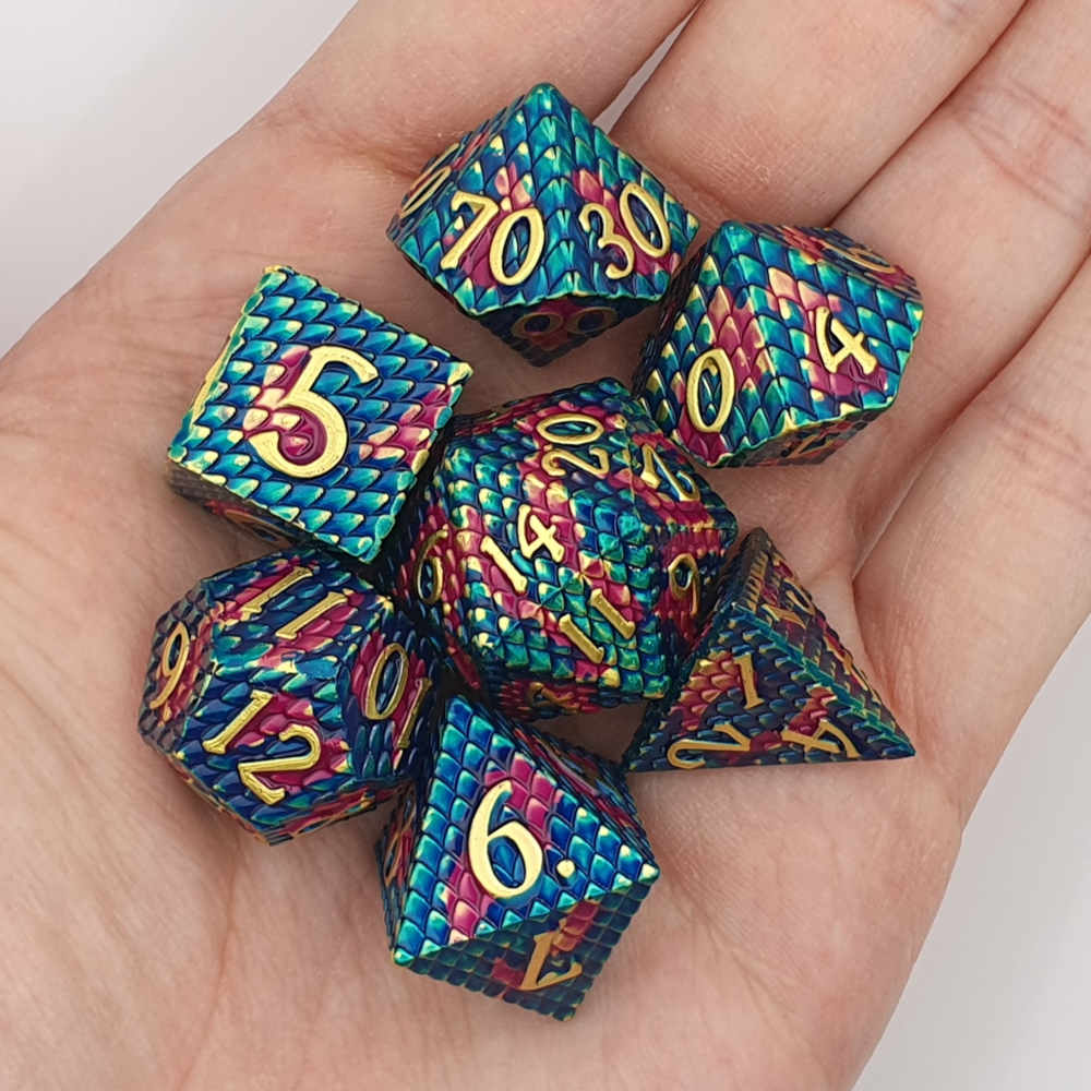 Purple royalty dragonscale dice set