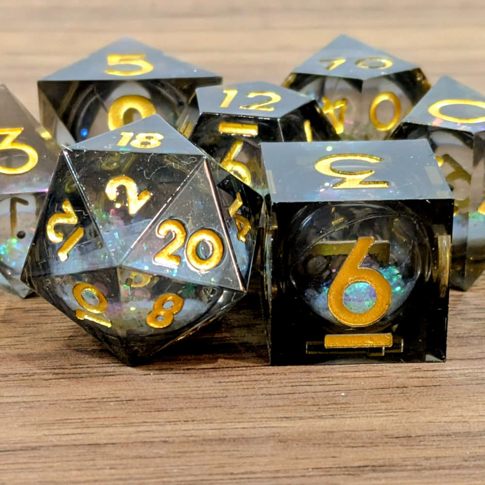Regal Glimmer Liquid Core Dice