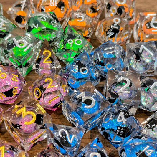Black Cat Liquid Core Dice