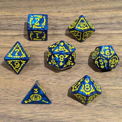 Blue Spooky Scary Skeletons Dice Set