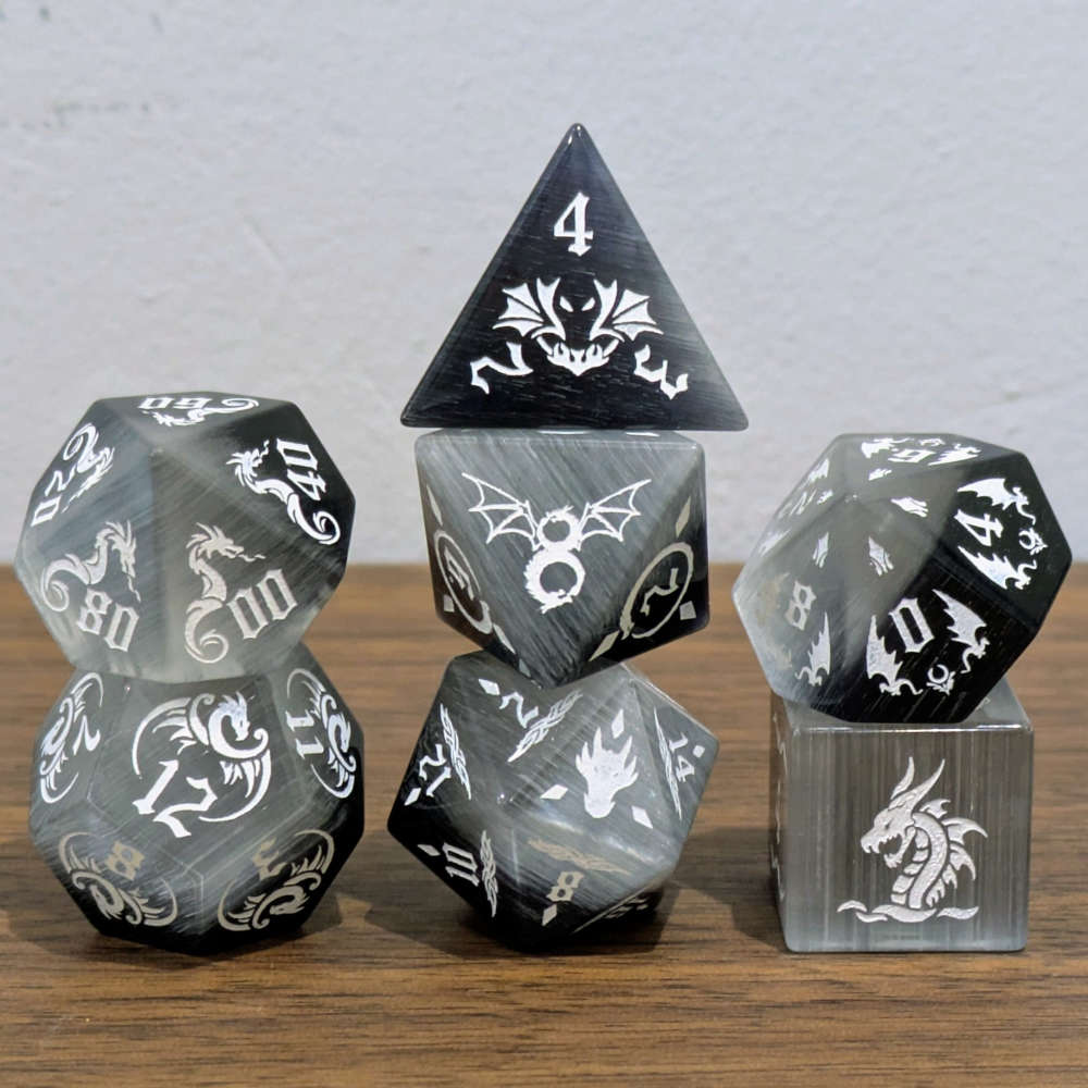 Draconis Arcanum Glass Dice