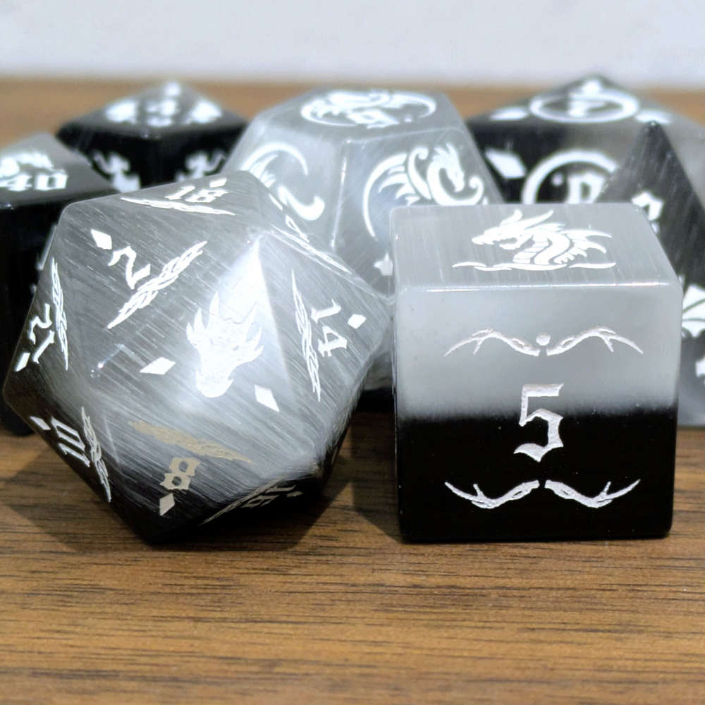 Draconis Arcanum Glass Dice