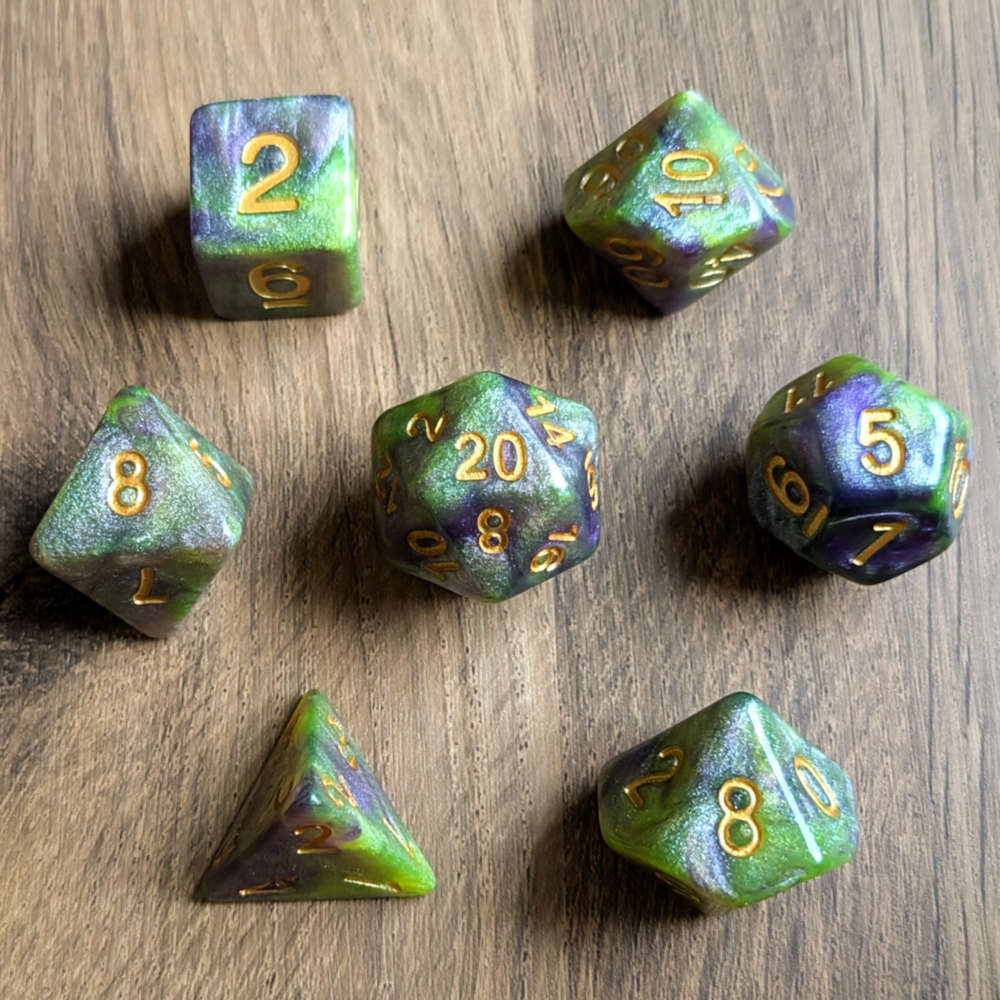 Gilded Toxin Dice Set
