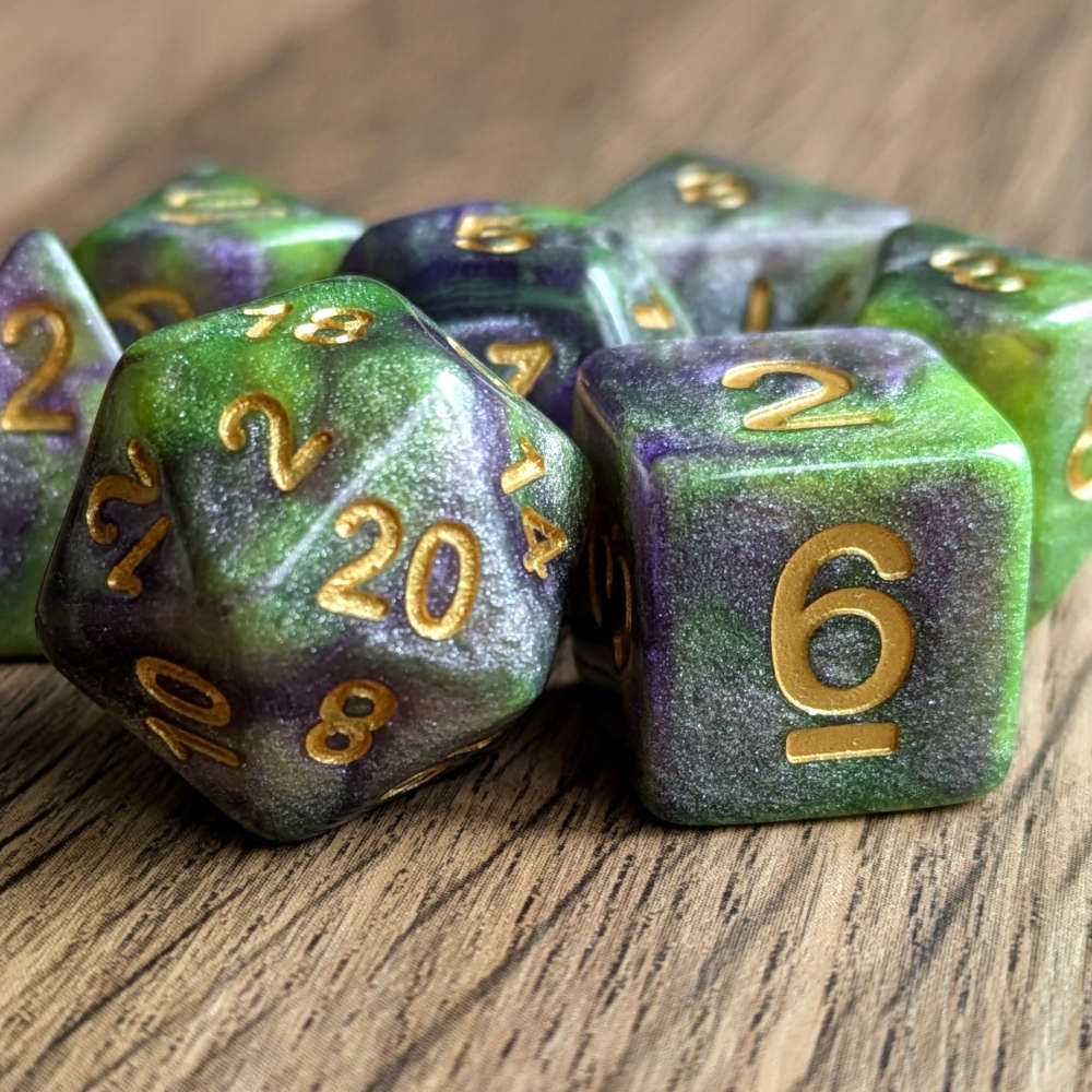 Gilded Toxin Dice Set