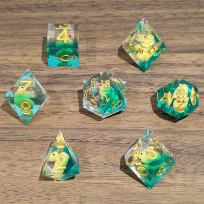 Gold Sharp Edge Duck Dice