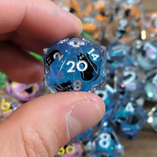 Black Cat Liquid Core Dice