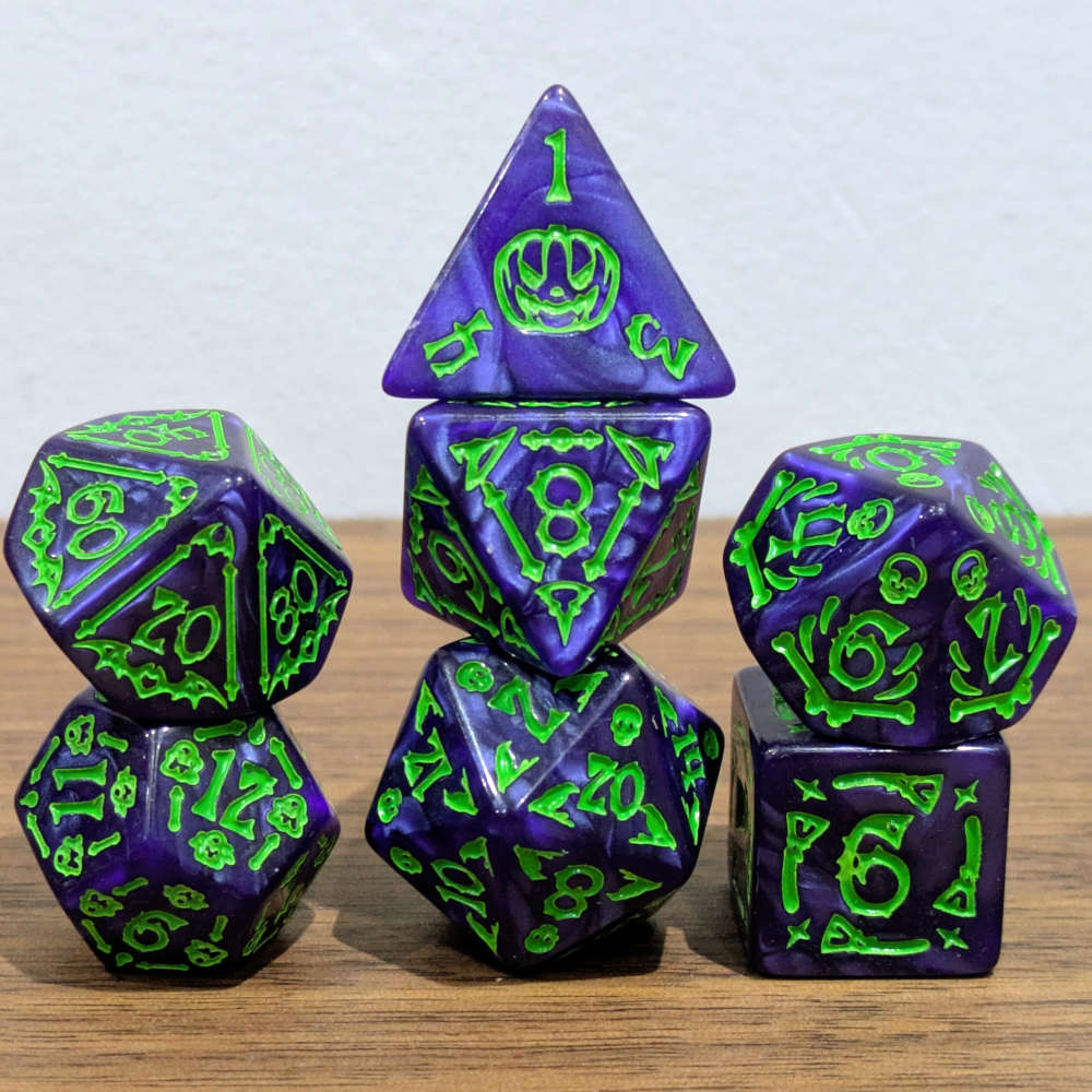 Purple Spooky Scary Skeletons Dice Set