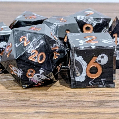 Skeleton Masquerade Sharp Edge Dice